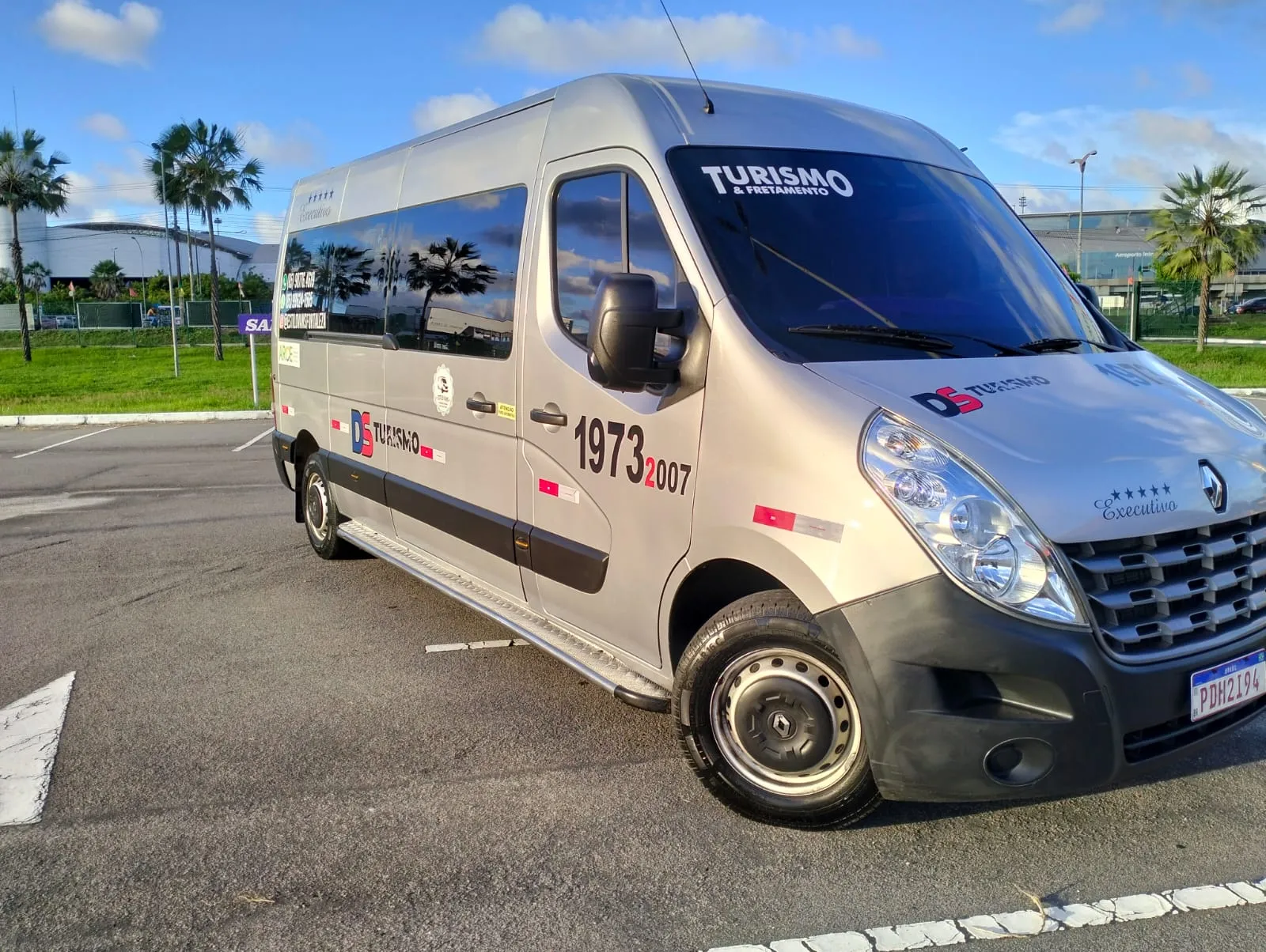 Van executiva em destaque