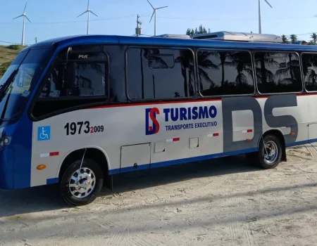 Micro-ônibus DS Turismo em Fortaleza